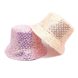 Stylish sequins bucket hat for women featuring a glittering diamond lattice pattern