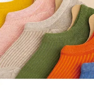 Lot de chaussettes basses colorées en coton respirant avec bords côtelés pour femme