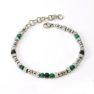 Bracciale di perline in turchese e pietra lavica con catena in acciaio inossidabile