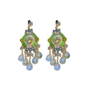 Bohemian rhombus crystal tassel drop earrings with vintage colorful bead detailing