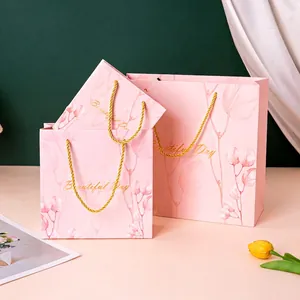 Elegant Cardboard Gift Bags With Gold Handles Leaf Pattern For Birthday Wedding Party Favors Packaging
