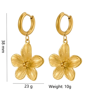 18K gold plated flower pendant earrings in stainless steel, 38mm height, 10g weight