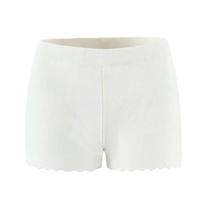 Damen Strickshorts in Elfenbeinweiß mit vertikalen Streifen und gewelltem Saumdesign