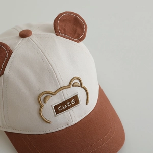 Casquette de baseball ours pour bambin avec oreilles 3D et broderie beige et marron