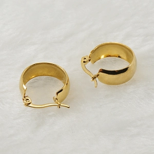 Chunky 18K gold plated stainless steel hoop earrings with high polish mirror finish