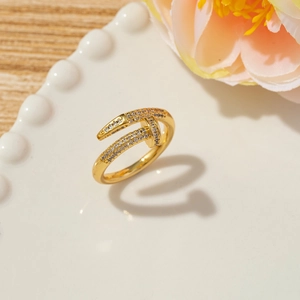 Open Rings Copper Zircon Artificial Pearl Snake Shaped Nail Design Retro Adjustable Gold Plated Fashion Jewelry For Women
