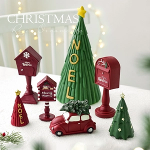 Décorations De Noël Miniatures En Résine Pour Bureau Sapin Boîte Aux Lettres Et Voiture Accents Festifs Pour Maison