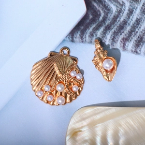 Gold ocean shell and starfish charms with pearls for DIY jewelry making accessories