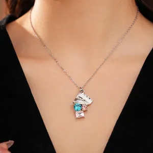 Geometrische Anhänger Halskette Edelstahl Legierung Unregelmäßige Sweet Gravur Bunte Strass Chic Schmuck Für Damen