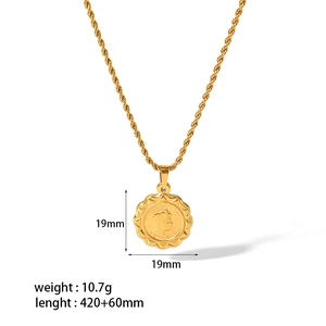 18K gold stainless steel coin pendant necklace featuring Elizabeth II relief and twisted chain