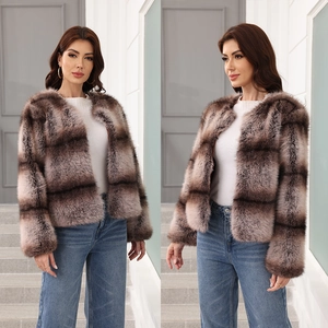 Cappotto In Ecopelliccia Donna Righe Sfumate Giacca Corta Maniche Lunghe Girocollo Inverno Autunno Caldo Streetwear