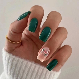 Emerald Green Press On Nails Retro Green Leaf Pattern Medium Square Shape Fresh Summer Style Artificial Fake Nails
