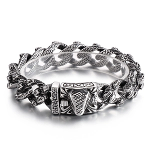 Retro stainless steel snake head bracelet for men with vintage scale texture design