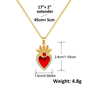 Detailed size chart of red heart crown pendant necklace showing dimensions and chain length