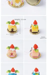 Detail view of strawberry cake keychain showing 5.5cm height and 4.5cm diameter dimensions