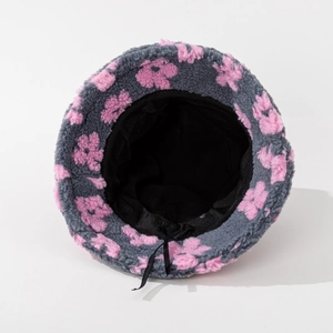 Plush floral bucket hat in grey and pink lamb wool with internal adjustable drawstring