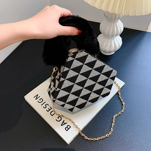 Hexagon Handbag With Faux Fur Handle Houndstooth Geometric Pattern Metal Chain Shoulder Strap Elegant Crossbody Purse