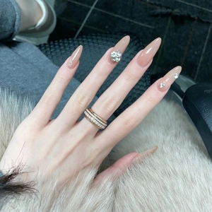 Long Almond Press On Nails Nude Pink Simple Elegant Artificial Nails With Rhinestone Flower Decoration For Women
