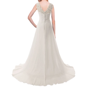 Robe de mariée de plage trapèze en dentelle avec dos en V profond et traîne mousseline