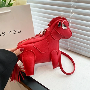 Horse Shaped Crossbody Bag For Women Animal Design PU Leather Shoulder Purse With Tassel Zipper Closure Cute Novelty