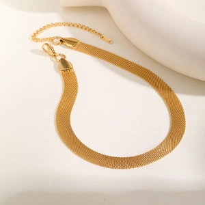 Minimalist gold mesh woven chain necklace with lobster clasp and K18 tag for women