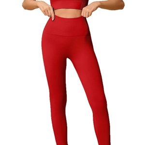 Leggings de yoga sans couture rouge vif à taille haute et texture côtelée sport