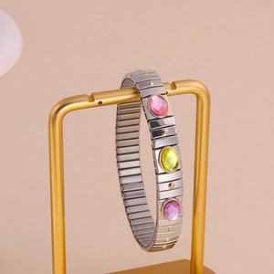 Three-color acrylic crystal stretch bangle in gold-plated stainless steel for women