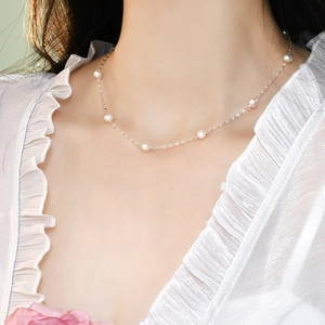 Freshwater Pearl Necklace Copper Metal Chain Elegant Spaced Pearl Jewelry For Women