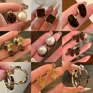 Vintage Leopard Print Flocking Stud Earrings Geometric Heart Floral Faux Artificial Pearl Amber Drop Earrings With Silver Earring Post For Women