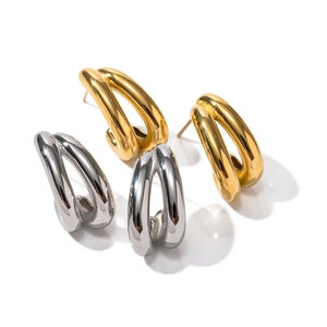 Minimalist double-layered C-shape hoop earrings in polished gold and silver finishes