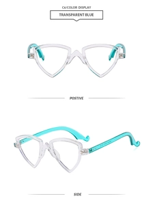Vue détaillée de montures de lunettes triangulaires bleu transparent avec charnières