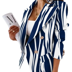 Blazer da donna slim-fit a righe verticali bianche e blu con bottoni dorati a doppiopetto