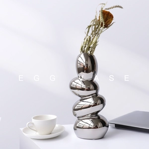 Ceramic Vase Modern Irregular Pebble Egg Shape Electroplated Silver Mirror Finish Desktop Ornament Home Decor