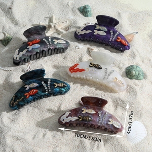 Ozean Fisch Haarklammer mit glitzernden Strasssteinen, Algen und Muschel Design für Damen.