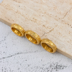 Vintage stainless steel moon and star embossed gold rings with zircon gemstones