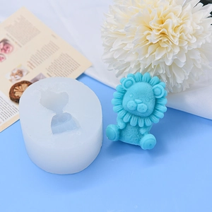 Lion silicone mold for scented gypsum and candles showing 3D animal sculpture details