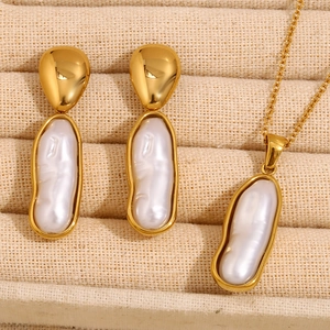 Collier En Künstliche Perles Baroques Et Boucles D Oreilles Pendantes Femme Acier Inoxydable Plaqué Or Bijoux Géométriques