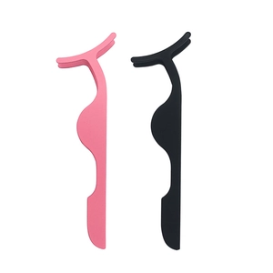 Dual false eyelash tweezers in pink and black with ergonomic matte design for easy makeup