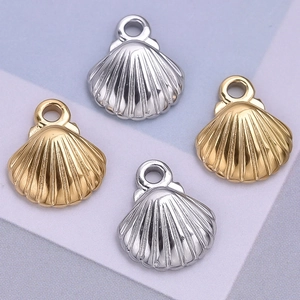 Polished 304 stainless steel shell pendants in gold and silver finishes for jewelry