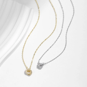 Elegant S925 sterling silver interlocking loop necklace in gold and silver finishes