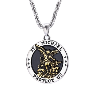 Pendentif Saint-Michel bicolore argenté et doré avec relief d'ange gardien protecteur