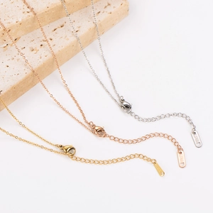 Polished stainless steel V-necklaces in gold, rose gold and silver with lobster clasps