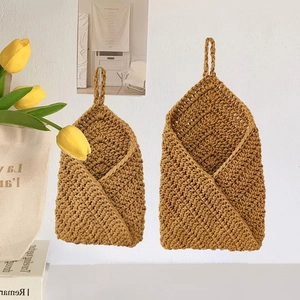 Lot de deux paniers suspendus en crochet fait main jaune gingembre style minimaliste