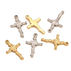 Vintage stainless steel cross pendants with rose relief in gold and silver colors