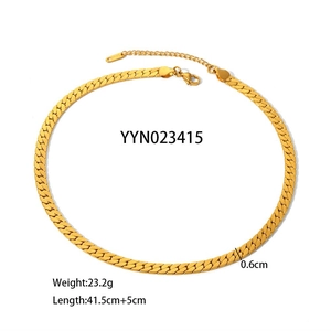 Collier maille serpent plate dorée en acier inoxydable avec fermoir et extension