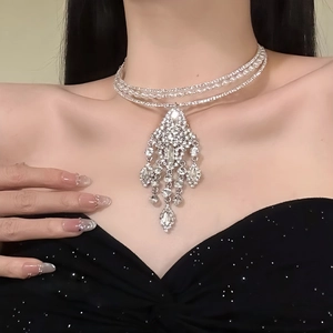 Luxury Multilayer Choker Alloy Rhinestone Imitation Artificial Pearl Chandelier Pendant Tassel Wedding Evening Party Jewelry Women