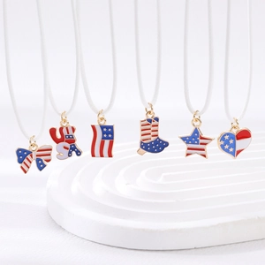 USA Unabhängigkeitstag Legierung Emaille Anhänger Halskette Flagge Stern Herz Schleife USA Buchstabe Wachskordel Schmuck Party