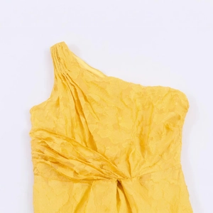 French style one shoulder yellow dress with textured jacquard and waist pleats