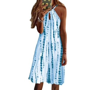 Robe sans manches à licou pour femmes avec motif imprimé tie-dye bleu clair
