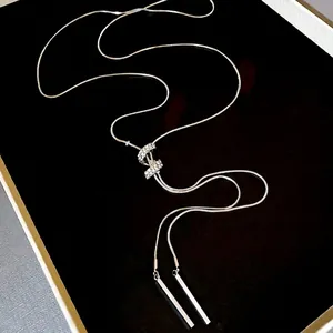Silver adjustable lariat snake chain necklace with sparkling zircon infinity rings
